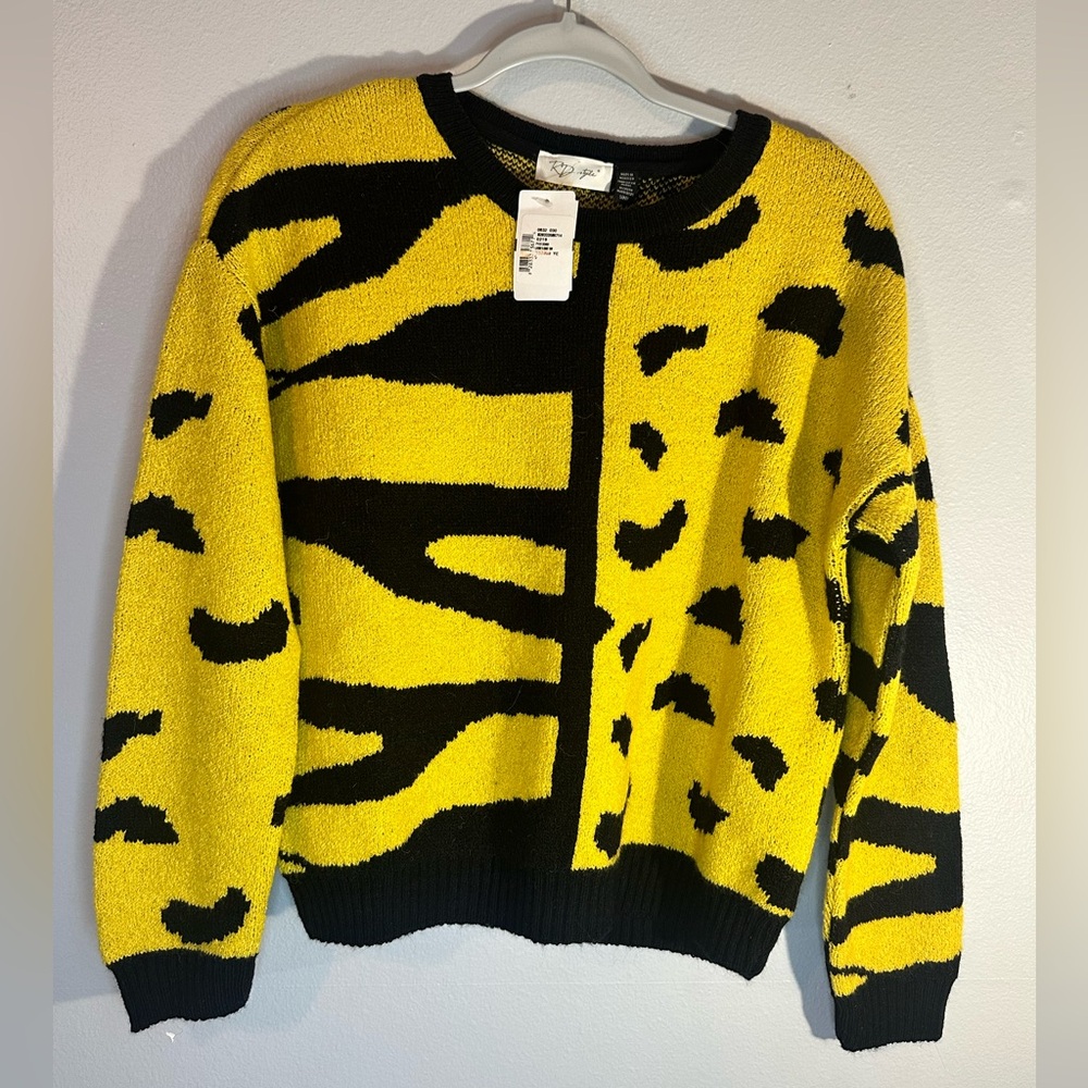 RD style mixed print yellow black sweater nwt size small